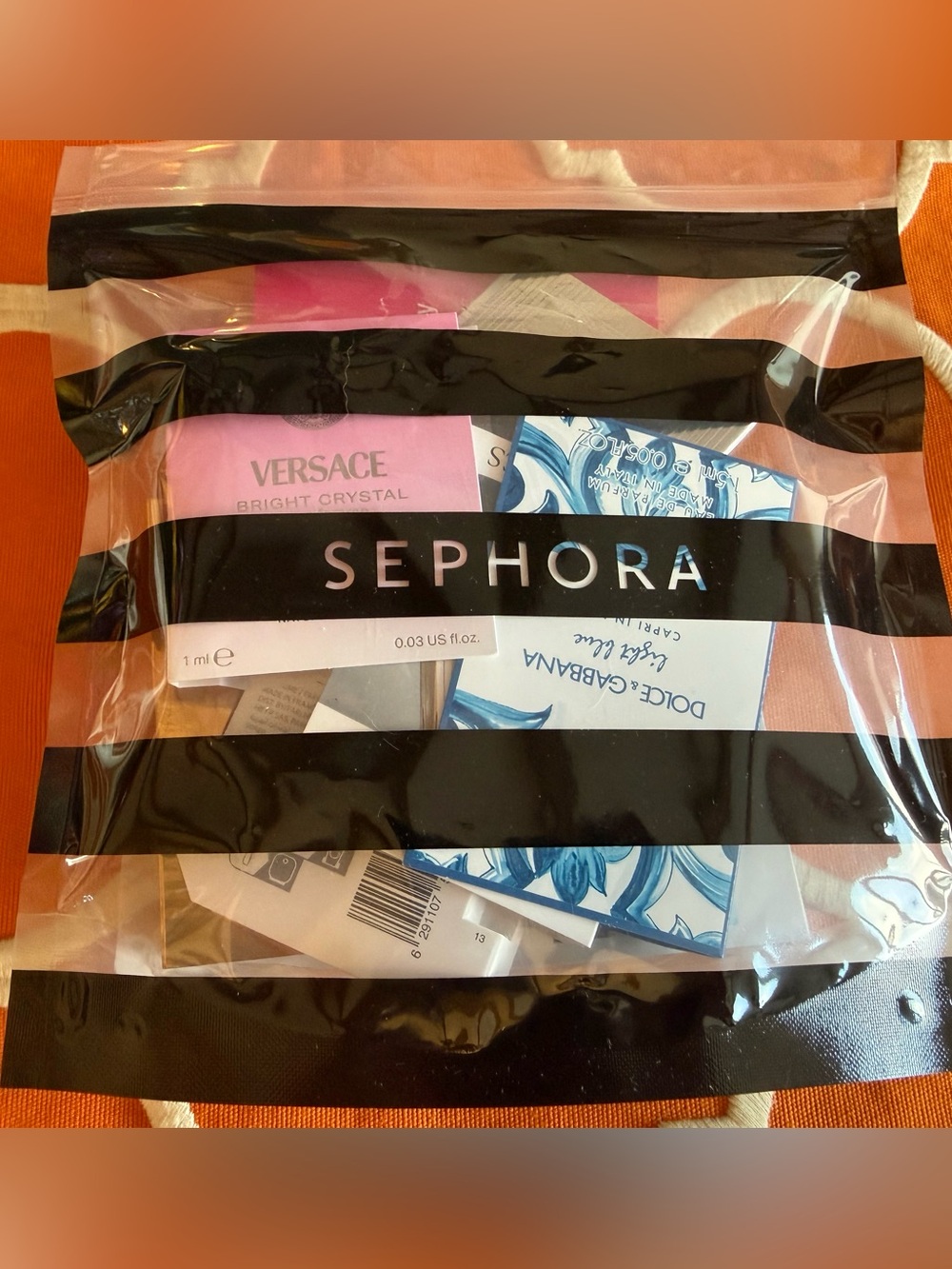 Sephora Perfume Samples Gift Bag of 9 items